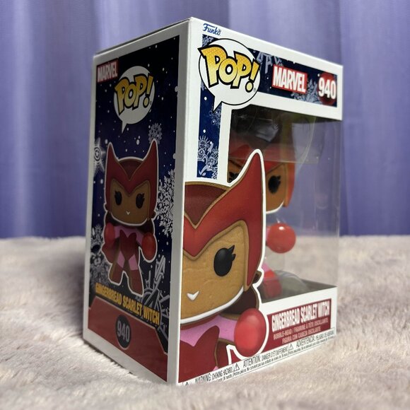 Funko POP! Marvel's Gingerbread Scarlet Witch - #940 - Picture 4 of 5